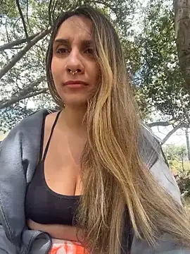 sarah honey   online show from February 21, 2026, 3:14 pm