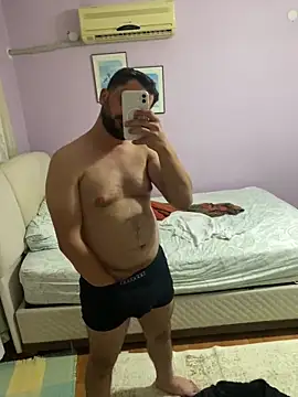 canmavi16 online show from October 27, 2025, 8:32 pm