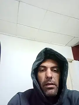 Snapshot of Capriflow chatting on November 1, 2025, 11:48 am Capriflow online show from November 1, 2025, 11:48 am