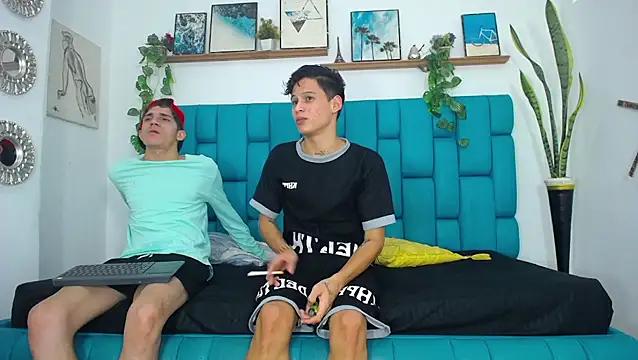 Hot Boys Latinos X online show from November 8, 2025, 10:02 pm