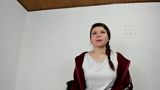 Vanessa Martinz online show from October 30, 2025, 12:25 pm