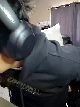 Ais B10 online show from February 7, 2026, 7:44 pm