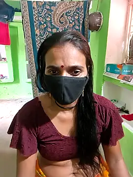 Snapshot of Hot_nenshi chatting on November 1, 2025, 9:36 am Hot nenshi online show from November 1, 2025, 9:36 am