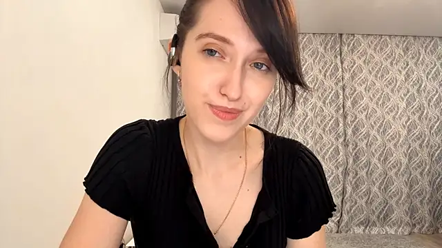 Snapshot of MerrillYeast chatting on November 1, 2025, 4:34 pm MerrillYeast online show from November 1, 2025, 4:34 pm