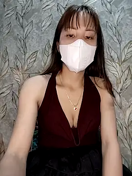 ezabel- online show from April 3, 2026, 1:50 pm