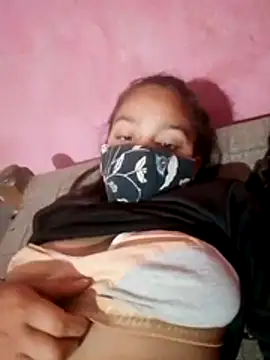 Poonam12A online show from April 10, 2026, 10:06 pm