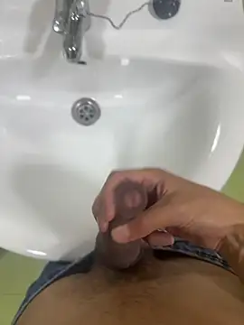 Snapshot of findomhot chatting on October 31, 2025, 5:31 pm findomhot online show from October 31, 2025, 5:31 pm