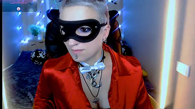 Snapshot of Sweet-n-Strong chatting on October 27, 2025, 8:37 am Sweet-n-Strong online show from October 27, 2025, 8:37 am