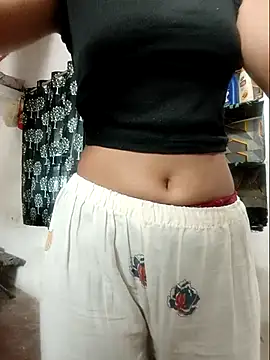 Snapshot of Kissu-Jaan chatting on July 1, 2026, 3:51 am Kissu-Jaan online show from July 1, 2026, 3:51 am