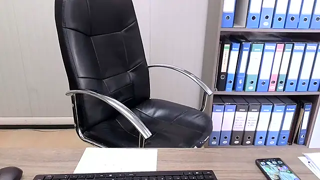 Evasionee online show from March 10, 2026, 7:23 am