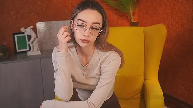 DeiraCharson online show from October 29, 2025, 4:11 am