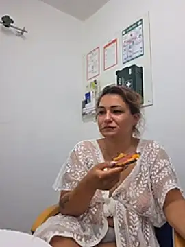 Snapshot of Hausverbot3 chatting on July 10, 2026, 3:56 pm Hausverbot3 online show from July 10, 2026, 3:56 pm
