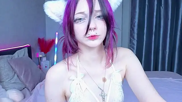 Snapshot of KittieHeart chatting on October 25, 2025, 8:09 pm KittieHeart online show from October 25, 2025, 8:09 pm