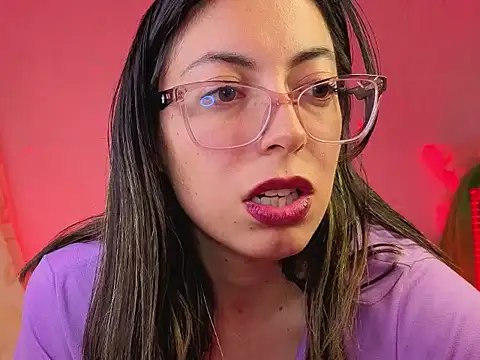 Snapshot of zylla_storn chatting on December 20, 2025, 8:17 am zylla storn online show from December 20, 2025, 8:17 am