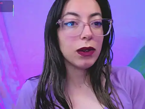 Snapshot of zylla_storn chatting on January 18, 2026, 8:18 am zylla storn online show from January 18, 2026, 8:18 am