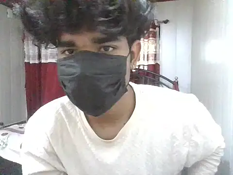 Snapshot of kriZ08 chatting on May 8, 2026, 11:03 am kriZ08 online show from May 8, 2026, 11:03 am