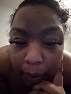 Snapshot of TigOBittiesTheOriginal chatting on October 30, 2025, 12:58 pm TigOBittiesTheOriginal online show from October 30, 2025, 12:58 pm