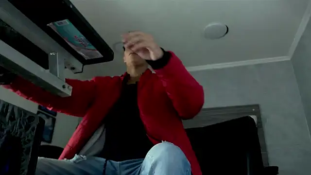 Snapshot of wiltom_ chatting on December 5, 2025, 3:38 am wiltom online show from December 5, 2025, 3:38 am