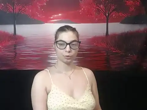 Snapshot of sweetbabygirlforyou chatting on November 19, 2025, 12:10 am sweetbabygirlforyou online show from November 19, 2025, 12:10 am