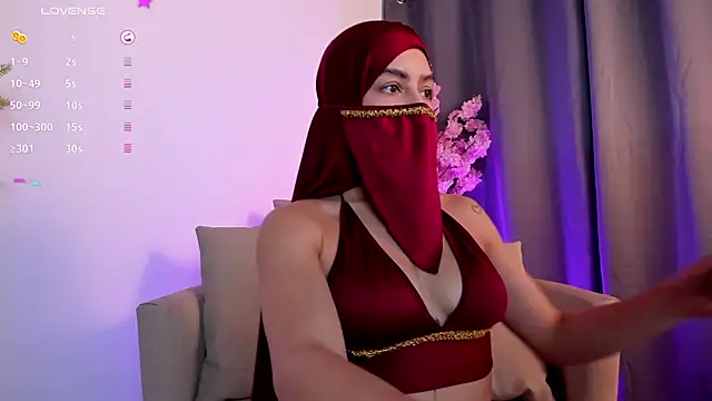 shaima   online show from April 17, 2026, 8:11 pm