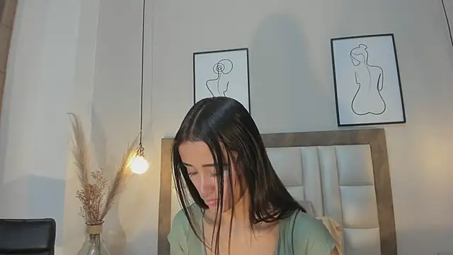 KeimyWilde online show from November 18, 2025, 6:00 pm