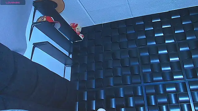 Kesha rosse  online show from January 7, 2026, 7:46 am