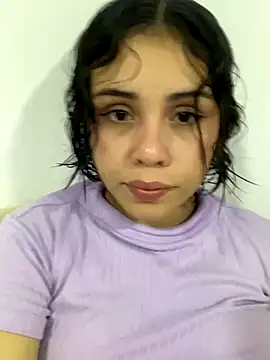 Snapshot of Nube_Azul1 chatting on December 1, 2025, 1:28 am Nube Azul1 online show from December 1, 2025, 1:28 am