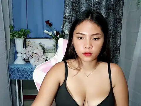 Snapshot of Mia_Cally chatting on November 25, 2025, 11:37 pm Mia Cally online show from November 25, 2025, 11:37 pm