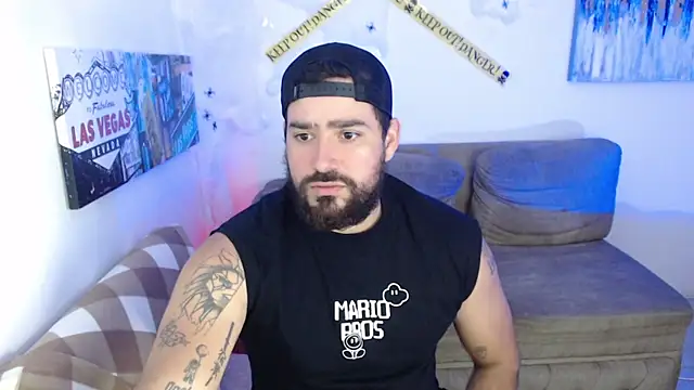 samu1997 online show from October 31, 2025, 8:49 pm