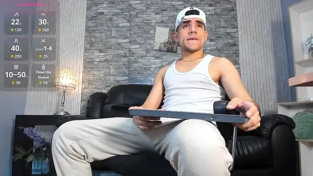 zack joness18 online show from February 3, 2026, 4:10 am