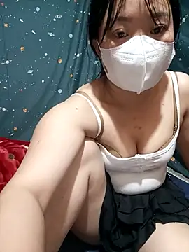 Snapshot of Phoena-a chatting on February 19, 2026, 2:36 pm Phoena-a online show from February 19, 2026, 2:36 pm