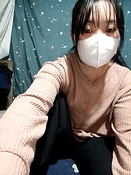 Snapshot of Phoena-a chatting on February 15, 2026, 3:29 am Phoena-a online show from February 15, 2026, 3:29 am