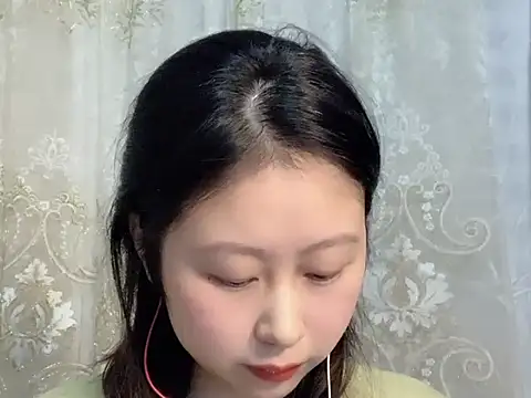 Snapshot of nuannuan35593 chatting on October 26, 2025, 11:21 am nuannuan35593 online show from October 26, 2025, 11:21 am