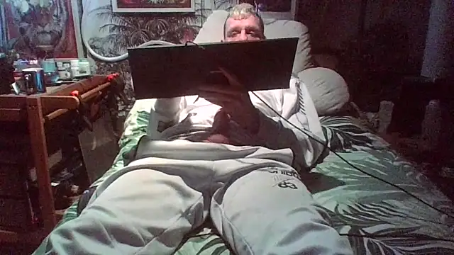 BOURBON77 online show from November 20, 2025, 7:31 am