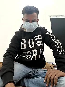 Hot-boss15 online show from March 19, 2026, 9:42 am