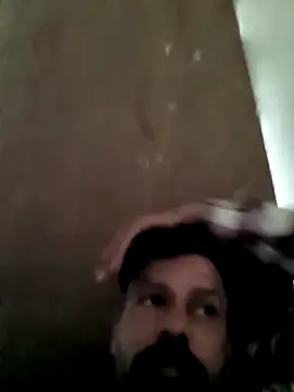 Hot-boss15 online show from April 24, 2026, 6:15 am