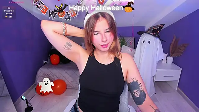 Snapshot of JasminDreame_ chatting on November 2, 2025, 2:11 pm JasminDreame  online show from November 2, 2025, 2:11 pm