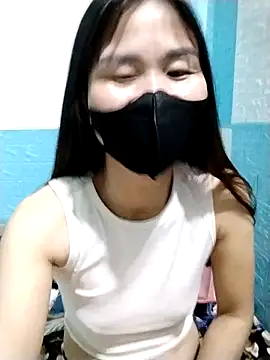 Donatella28 online show from February 1, 2026, 7:23 pm