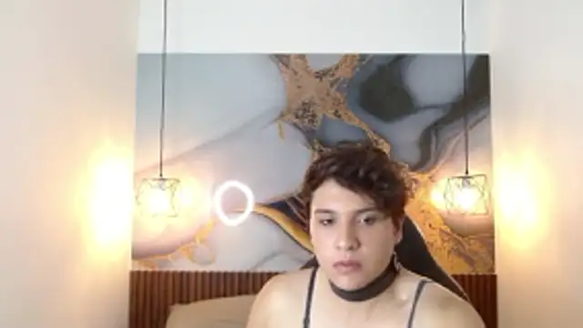 Snapshot of SamLopez1 chatting on November 19, 2025, 2:50 pm SamLopez1 online show from November 19, 2025, 2:50 pm