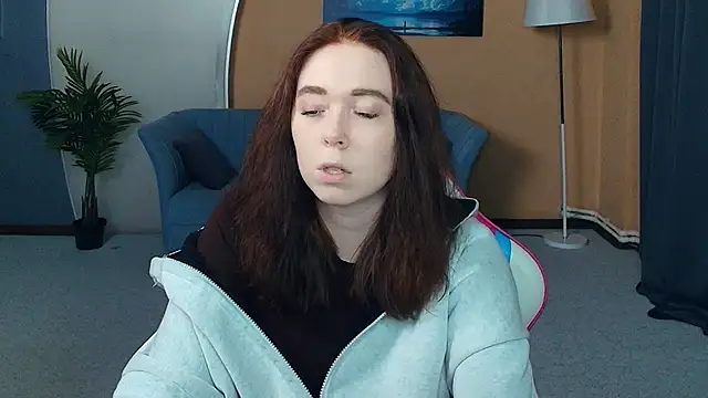 AddieOsler online show from May 11, 2026, 7:33 pm