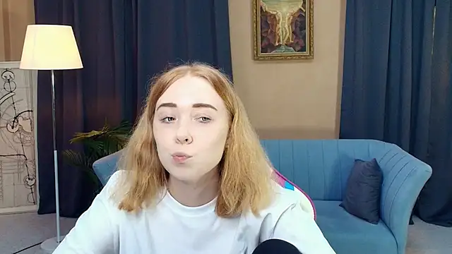 Snapshot of AddieOsler chatting on November 27, 2025, 8:42 pm AddieOsler online show from November 27, 2025, 8:42 pm