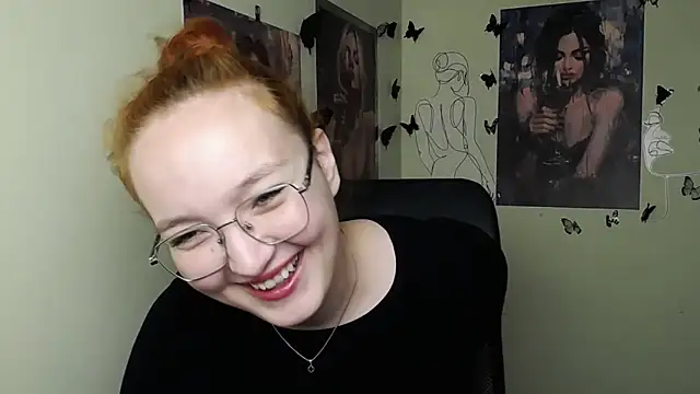 Snapshot of MissAriaa chatting on May 28, 2026, 6:10 am MissAriaa online show from May 28, 2026, 6:10 am