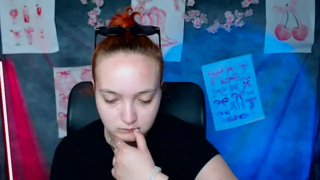 MissAriaa online show from June 20, 2026, 12:21 pm