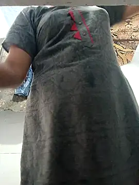 Snapshot of Sabhana_cuty chatting on November 10, 2025, 11:04 am Sabhana cuty online show from November 10, 2025, 11:04 am