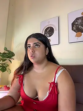 Snapshot of RileyFlame chatting on November 3, 2025, 6:55 pm RileyFlame online show from November 3, 2025, 6:55 pm