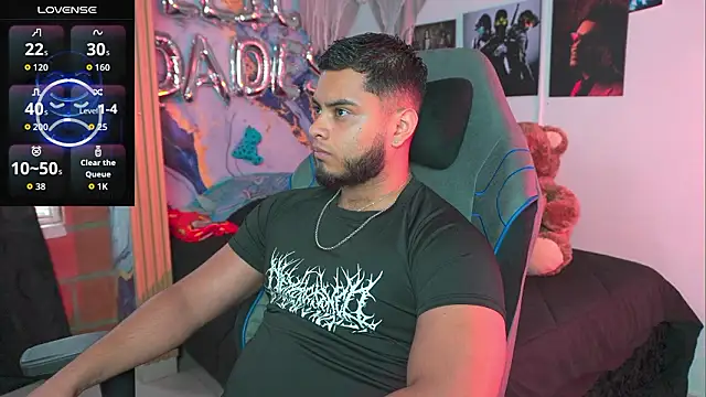 Tiler wolker online show from March 28, 2026, 9:38 pm