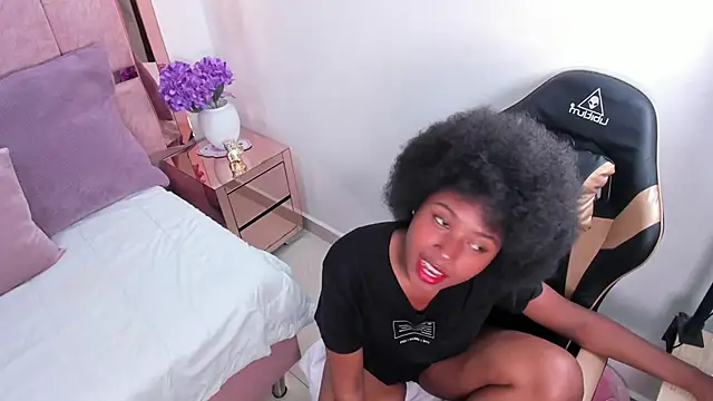 Snapshot of violeta_ruizz chatting on March 4, 2026, 4:31 am violeta ruizz online show from March 4, 2026, 4:31 am