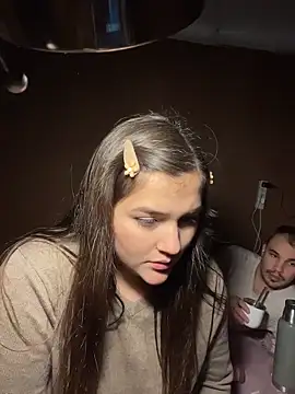 Snapshot of angietubebe chatting on October 26, 2025, 2:01 am angietubebe online show from October 26, 2025, 2:01 am