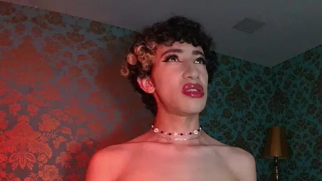 Snapshot of Nayla_Monroee chatting on January 8, 2026, 2:45 pm Nayla Monroee online show from January 8, 2026, 2:45 pm