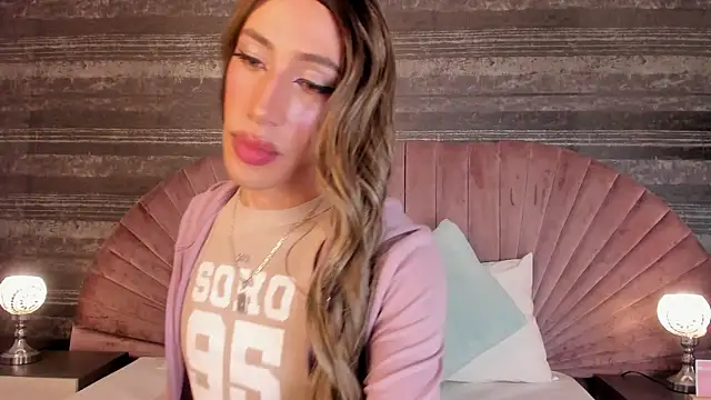 Snapshot of Nayla_Monroee chatting on July 16, 2026, 9:34 pm Nayla Monroee online show from July 16, 2026, 9:34 pm